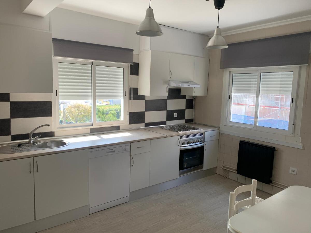Apt Sueiras Burela Extérieur photo