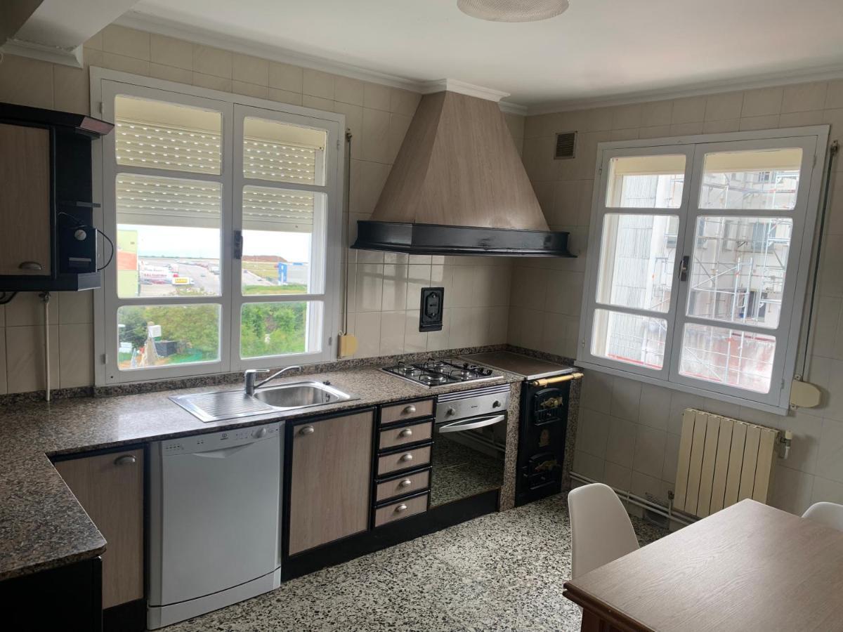 Apt Sueiras Burela Extérieur photo